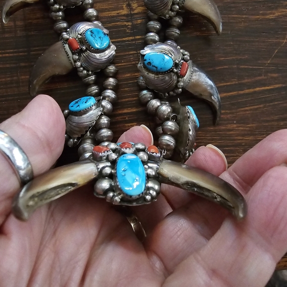 Vintage Native American Bear Claw Necklace Signed by ES (Elaine Sam) - Picture 3 of 11